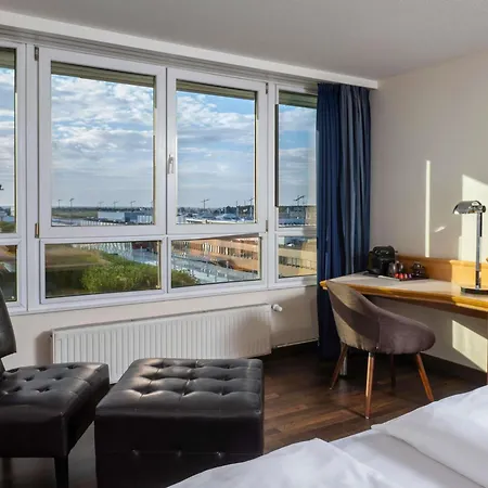 Moevenpick Airport 4* Νυρεμβέργη