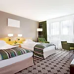 Moevenpick Airport Hotel
