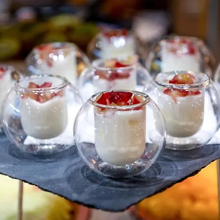 Hotel Moevenpick Airport