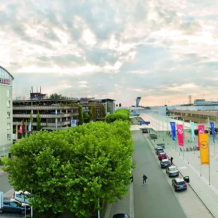 Hotel Moevenpick Airport