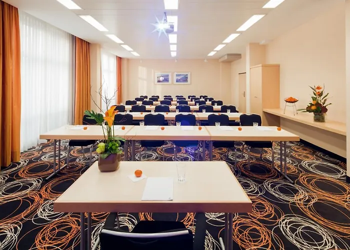 Moevenpick Airport Ξενοδοχείο 4*